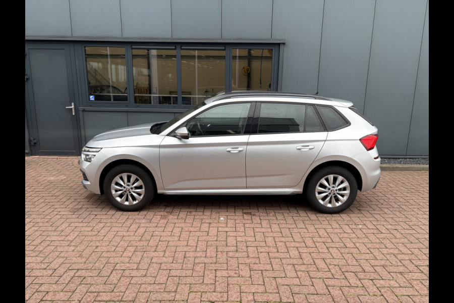 Škoda Kamiq 1.0 TSi 110pk Business Edition LED/VIRTUAL/NAVI/CARPLAY/DAB/PDC/STOELVERWARMING Škoda Kamiq 1.0 TSi 110pk Business Edition LED/VIRTUAL/NAVI/CARPLAY/DAB/PDC/STOELVERWARMING