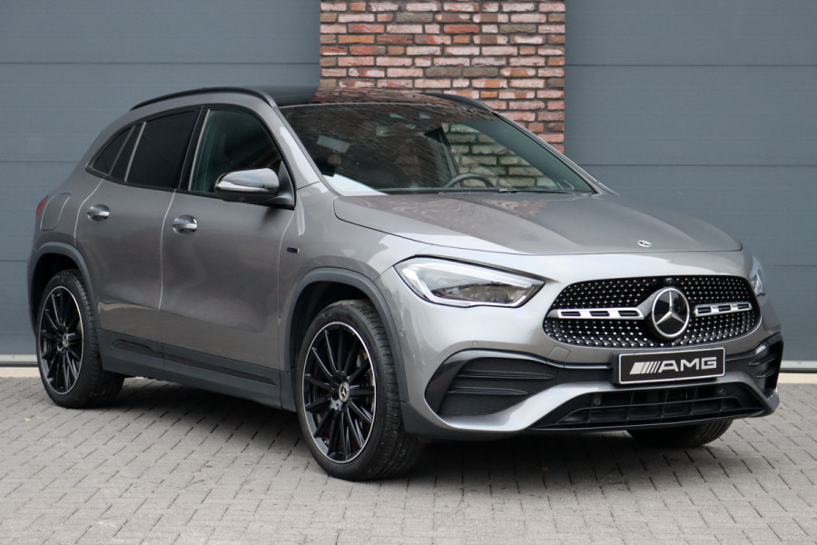 Mercedes-Benz GLA 250 e AMG Line | Distronic+ | Panoramadak | Memory | Burmester | Surround Camera | Trekhaak | Keyless Go | Nightpakket |
