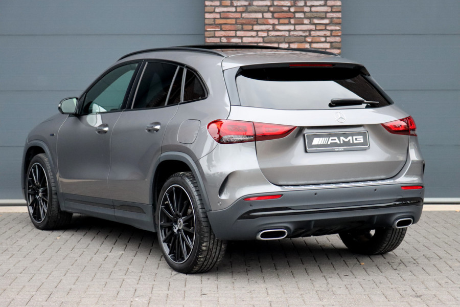 Mercedes-Benz GLA 250 e AMG Line | Distronic+ | Panoramadak | Memory | Burmester | Surround Camera | Trekhaak | Keyless Go | Nightpakket |