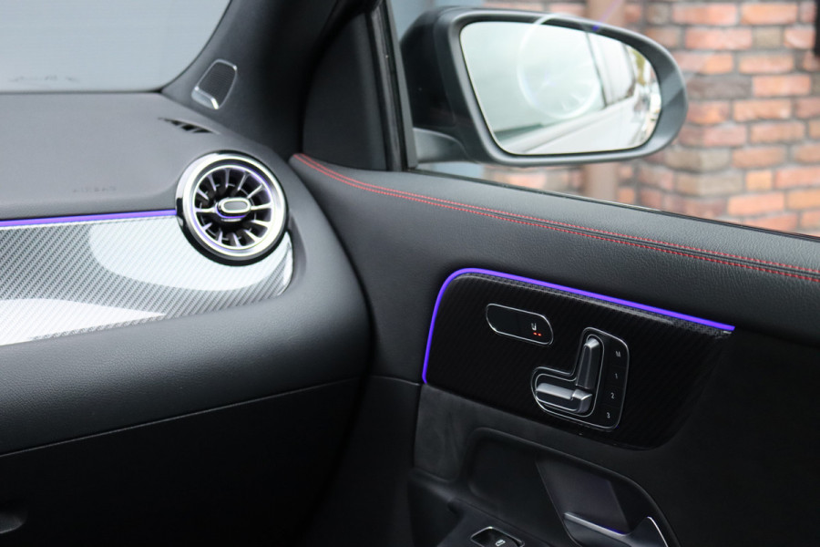 Mercedes-Benz GLA 250 e AMG Line | Distronic+ | Panoramadak | Memory | Burmester | Surround Camera | Trekhaak | Keyless Go | Nightpakket |
