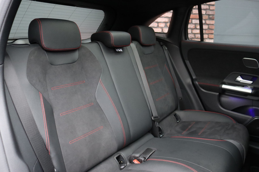 Mercedes-Benz GLA 250 e AMG Line | Distronic+ | Panoramadak | Memory | Burmester | Surround Camera | Trekhaak | Keyless Go | Nightpakket |