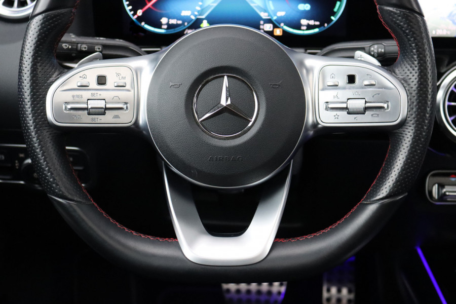 Mercedes-Benz GLA 250 e AMG Line | Distronic+ | Panoramadak | Memory | Burmester | Surround Camera | Trekhaak | Keyless Go | Nightpakket |