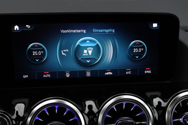 Mercedes-Benz GLA 250 e AMG Line | Distronic+ | Panoramadak | Memory | Burmester | Surround Camera | Trekhaak | Keyless Go | Nightpakket |
