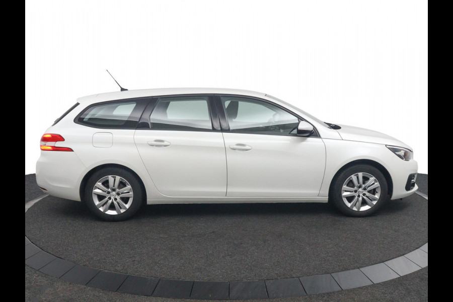 Peugeot 308 SW 1.2 *110PK*ECC*NAVI*CAM*HAAK*CRUISE*CARPLAY*