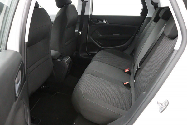Peugeot 308 SW 1.2 *110PK*ECC*NAVI*CAM*HAAK*CRUISE*CARPLAY*