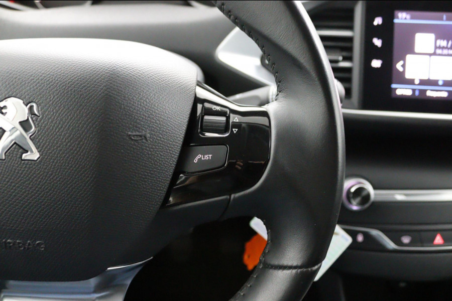 Peugeot 308 SW 1.2 *110PK*ECC*NAVI*CAM*HAAK*CRUISE*CARPLAY*