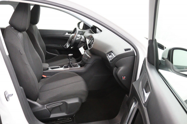 Peugeot 308 SW 1.2 *110PK*ECC*NAVI*CAM*HAAK*CRUISE*CARPLAY*