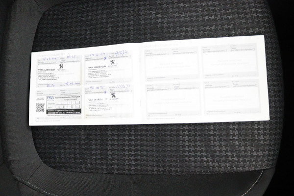 Peugeot 308 SW 1.2 *110PK*ECC*NAVI*CAM*HAAK*CRUISE*CARPLAY*