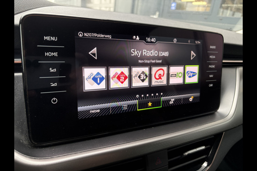 Škoda Kamiq 1.0 TSi 110pk Business Edition LED/VIRTUAL/NAVI/CARPLAY/DAB/PDC/STOELVERWARMING Škoda Kamiq 1.0 TSi 110pk Business Edition LED/VIRTUAL/NAVI/CARPLAY/DAB/PDC/STOELVERWARMING