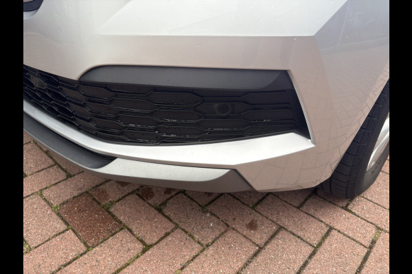 Škoda Kamiq 1.0 TSi 110pk Business Edition LED/VIRTUAL/NAVI/CARPLAY/DAB/PDC/STOELVERWARMING Škoda Kamiq 1.0 TSi 110pk Business Edition LED/VIRTUAL/NAVI/CARPLAY/DAB/PDC/STOELVERWARMING