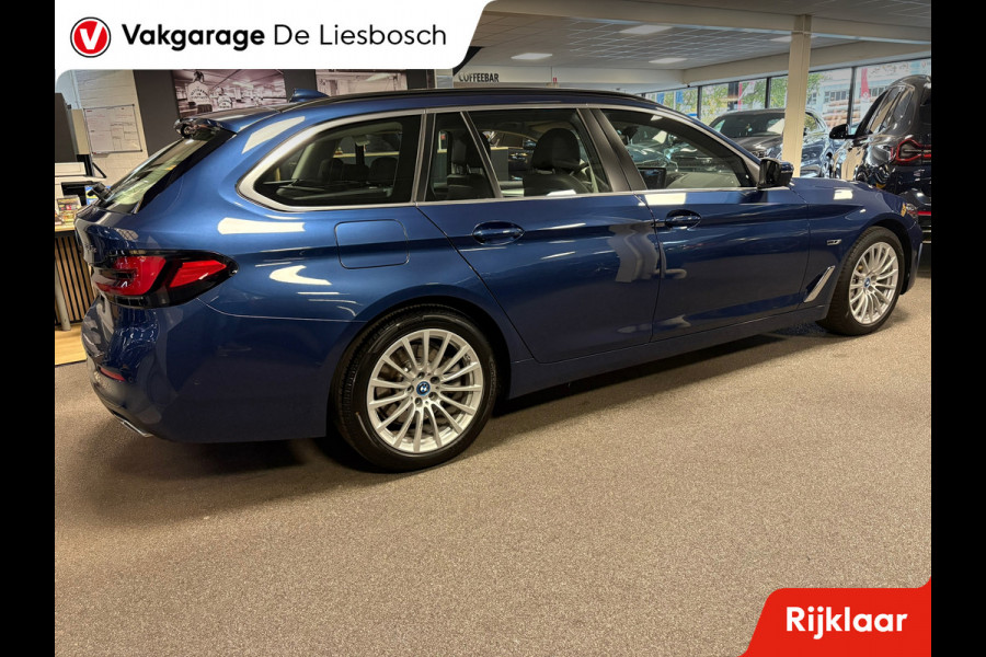 BMW 5 Serie Touring 530e Business Edition Plus / trekhaak / Leder / pdc / 360 camera BMW 5 Serie Touring 530e Business Edition Plus / trekhaak / Leder / pdc / 360 camera