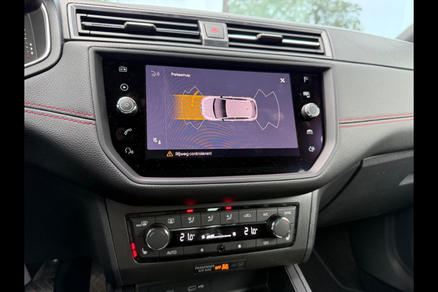 Seat Ibiza 1.0 TSI FR Business Intense Plus - Navi - Alcantara - Winterpakket - Org.nl Seat Ibiza 1.0 TSI FR Business Intense Plus - Navi - Alcantara - Winterpakket - Org.nl