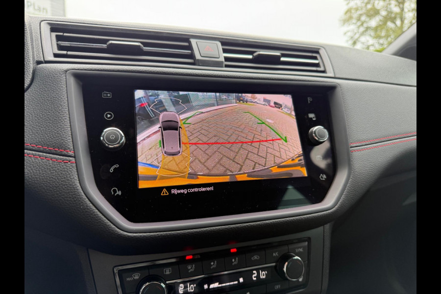 Seat Ibiza 1.0 TSI FR Business Intense Plus - Navi - Alcantara - Winterpakket - Org.nl Seat Ibiza 1.0 TSI FR Business Intense Plus - Navi - Alcantara - Winterpakket - Org.nl