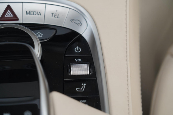 Mercedes-Benz S-Klasse Cabrio 560 Premium Plus / AMG Line / Nachtzicht / Head-Up / Burmester / Zeer Compleet! Mercedes-Benz S-Klasse Cabrio 560 Premium Plus / AMG Line / Nachtzicht / Head-Up / Burmester / Zeer Compleet!