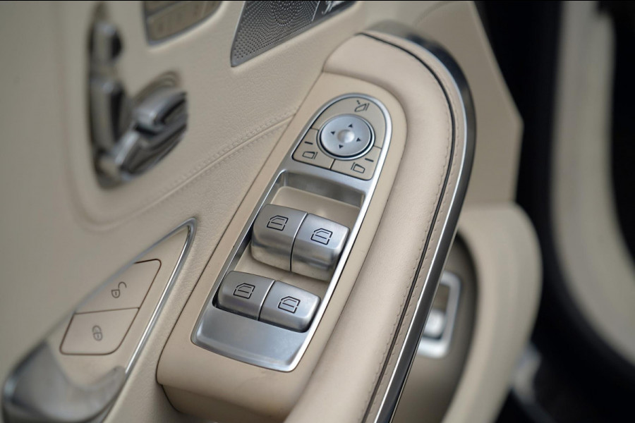Mercedes-Benz S-Klasse Cabrio 560 Premium Plus / AMG Line / Nachtzicht / Head-Up / Burmester / Zeer Compleet! Mercedes-Benz S-Klasse Cabrio 560 Premium Plus / AMG Line / Nachtzicht / Head-Up / Burmester / Zeer Compleet!