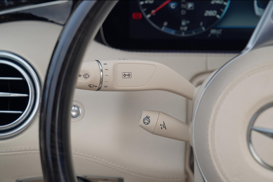 Mercedes-Benz S-Klasse Cabrio 560 Premium Plus / AMG Line / Nachtzicht / Head-Up / Burmester / Zeer Compleet! Mercedes-Benz S-Klasse Cabrio 560 Premium Plus / AMG Line / Nachtzicht / Head-Up / Burmester / Zeer Compleet!