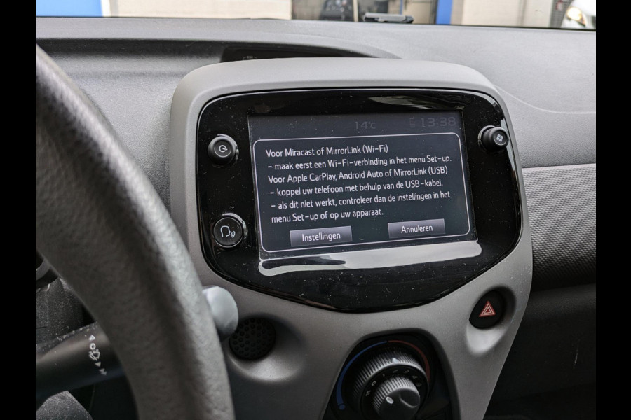 Peugeot 108 1.0 e-VTi Active|Apple-Carplay/Android-Auto|Achteruitrijcamera|Airco|DAB|Origineel-NL