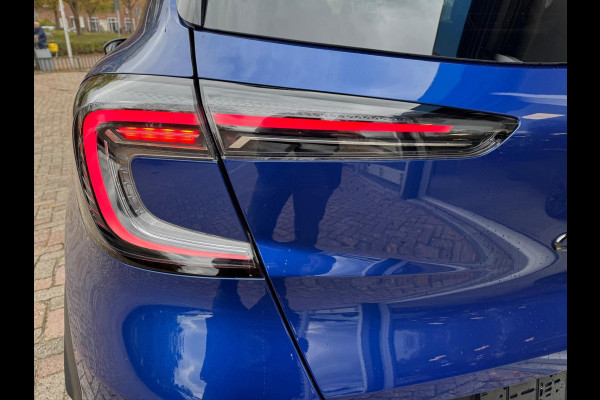 Renault Captur 1.3 mild hybrid 160 esprit Alpine Harman Kardon Sound / Camera / Navi / LM 19'' / Stuurwiel verw. Renault Captur 1.3 mild hybrid 160 esprit Alpine Harman Kardon Sound / Camera / Navi / LM 19'' / Stuurwiel verw.