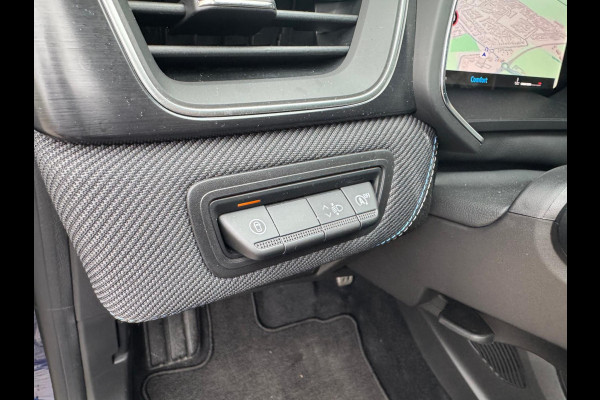 Renault Captur 1.3 mild hybrid 160 esprit Alpine Harman Kardon Sound / Camera / Navi / LM 19'' / Stuurwiel verw. Renault Captur 1.3 mild hybrid 160 esprit Alpine Harman Kardon Sound / Camera / Navi / LM 19'' / Stuurwiel verw.