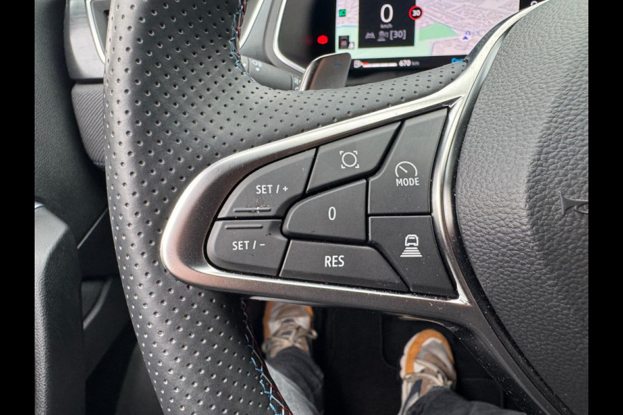 Renault Captur 1.3 mild hybrid 160 esprit Alpine Harman Kardon Sound / Camera / Navi / LM 19'' / Stuurwiel verw. Renault Captur 1.3 mild hybrid 160 esprit Alpine Harman Kardon Sound / Camera / Navi / LM 19'' / Stuurwiel verw.
