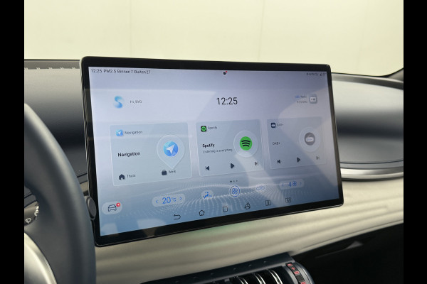 BYD ATTO 3 60kWh Design SOH 98% Panoramadak Leder+Elektr.Verst. Warmtepomp Adaptieve Cruise 360°Camera Apple Carplay Android Auto Elektr.Ac Verkeersbord detectie WiFi DAB Led Rijstrooksensor Keyless Smartphone Entry Fabrieksgarantie tot 20-12-2028/150.000km Garantie op de LFP Accu tot 20-12-2030/200.000km €44.000,- Nieuw!