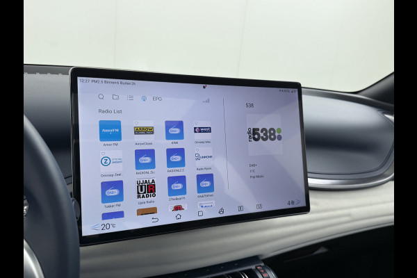 BYD ATTO 3 60kWh Design SOH 98% Panoramadak Leder+Elektr.Verst. Warmtepomp Adaptieve Cruise 360°Camera Apple Carplay Android Auto Elektr.Ac Verkeersbord detectie WiFi DAB Led Rijstrooksensor Keyless Smartphone Entry Fabrieksgarantie tot 20-12-2028/150.000km Garantie op de LFP Accu tot 20-12-2030/200.000km €44.000,- Nieuw!
