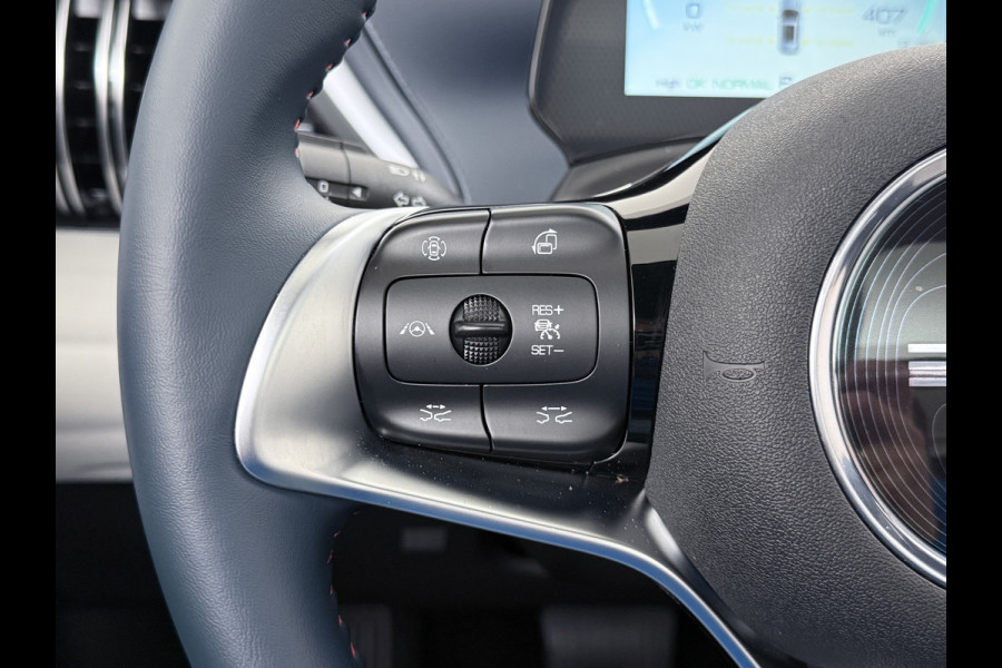 BYD ATTO 3 60kWh Design SOH 98% Panoramadak Leder+Elektr.Verst. Warmtepomp Adaptieve Cruise 360°Camera Apple Carplay Android Auto Elektr.Ac Verkeersbord detectie WiFi DAB Led Rijstrooksensor Keyless Smartphone Entry Fabrieksgarantie tot 20-12-2028/150.000km Garantie op de LFP Accu tot 20-12-2030/200.000km €44.000,- Nieuw!