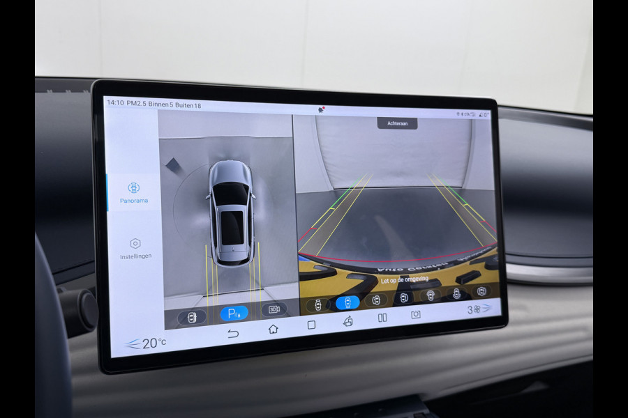 BYD ATTO 3 60kWh Design SOH 98% Panoramadak Leder+Elektr.Verst. Warmtepomp Adaptieve Cruise 360°Camera Apple Carplay Android Auto Elektr.Ac Verkeersbord detectie WiFi DAB Led Rijstrooksensor Keyless Smartphone Entry Fabrieksgarantie tot 12-12-2028/150.000km Garantie op de LFP Accu tot 12-12-2030/200.000km €44.000,- Nieuw! BYD ATTO 3 60kWh Design SOH 98% Panoramadak Leder+Elektr.Verst. Warmtepomp Adaptieve Cruise 360°Camera Apple Carplay Android Auto Elektr.Ac Verkeersbord detectie WiFi DAB Led Rijstrooksensor Keyless Smartphone Entry Fabrieksgarantie tot 12-12-2028/150.000km Garantie op de LFP Accu tot 12-12-2030/200.000km €44.000,- Nieuw!