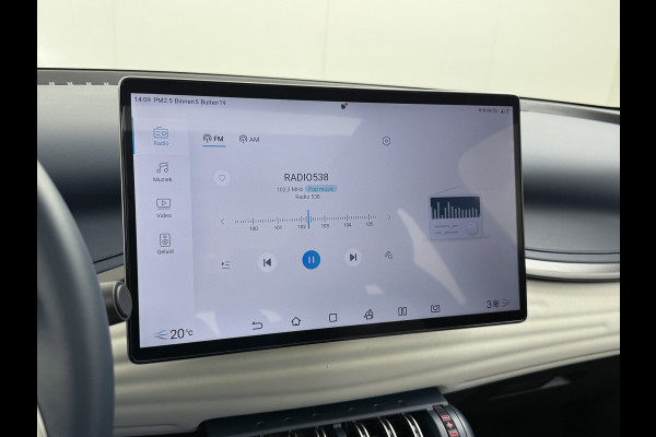 BYD ATTO 3 60kWh Design SOH 98% Panoramadak Leder+Elektr.Verst. Warmtepomp Adaptieve Cruise 360°Camera Apple Carplay Android Auto Elektr.Ac Verkeersbord detectie WiFi DAB Led Rijstrooksensor Keyless Smartphone Entry Fabrieksgarantie tot 12-12-2028/150.000km Garantie op de LFP Accu tot 12-12-2030/200.000km €44.000,- Nieuw! BYD ATTO 3 60kWh Design SOH 98% Panoramadak Leder+Elektr.Verst. Warmtepomp Adaptieve Cruise 360°Camera Apple Carplay Android Auto Elektr.Ac Verkeersbord detectie WiFi DAB Led Rijstrooksensor Keyless Smartphone Entry Fabrieksgarantie tot 12-12-2028/150.000km Garantie op de LFP Accu tot 12-12-2030/200.000km €44.000,- Nieuw!