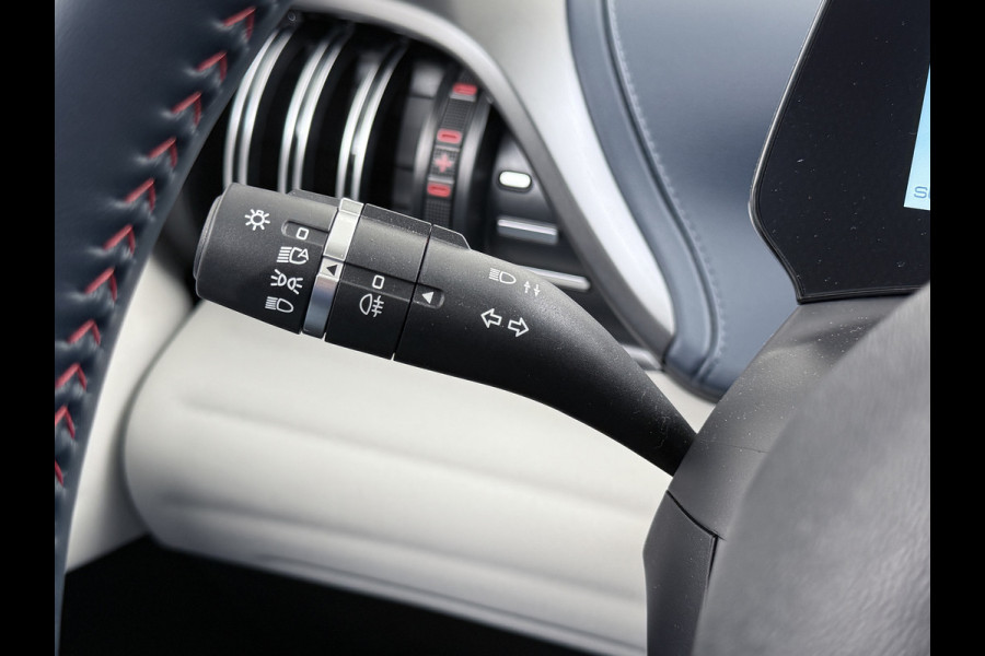 BYD ATTO 3 60kWh Design SOH 98% Panoramadak Leder+Elektr.Verst. Warmtepomp Adaptieve Cruise 360°Camera Apple Carplay Android Auto Elektr.Ac Verkeersbord detectie WiFi DAB Led Rijstrooksensor Keyless Smartphone Entry Fabrieksgarantie tot 12-12-2028/150.000km Garantie op de LFP Accu tot 12-12-2030/200.000km €44.000,- Nieuw! BYD ATTO 3 60kWh Design SOH 98% Panoramadak Leder+Elektr.Verst. Warmtepomp Adaptieve Cruise 360°Camera Apple Carplay Android Auto Elektr.Ac Verkeersbord detectie WiFi DAB Led Rijstrooksensor Keyless Smartphone Entry Fabrieksgarantie tot 12-12-2028/150.000km Garantie op de LFP Accu tot 12-12-2030/200.000km €44.000,- Nieuw!