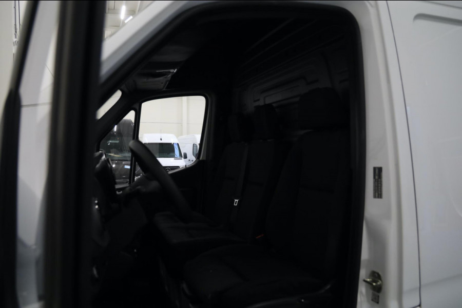 Mercedes-Benz Sprinter 314 CDI L2/H2 NAVI CAMERA CLIMA/AIRCOCRUISE CONTROL 3 ZITS LEASE V/A €177,- INRUIL MOGELIJK Mercedes-Benz Sprinter 314 CDI L2/H2 NAVI CAMERA CLIMA/AIRCOCRUISE CONTROL 3 ZITS LEASE V/A €177,- INRUIL MOGELIJK