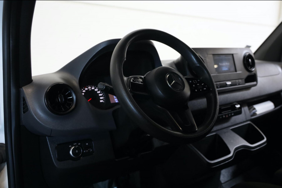 Mercedes-Benz Sprinter 315 CDI AUTOMAAT L2/H2 150PK CLIMA CAMERA NAVI 2021 CARPLAY LEASE V/A €167,- p.m. INRUIL MOGELIJK