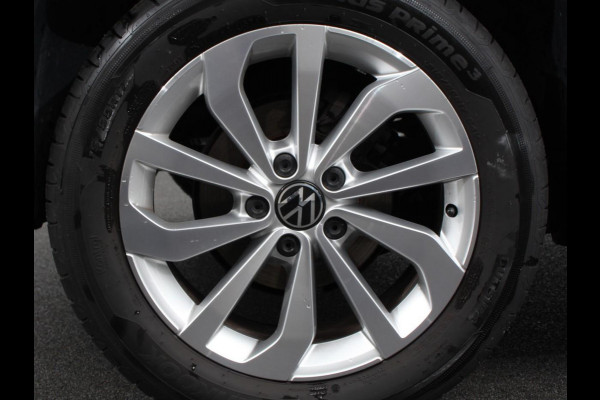 Volkswagen T-Roc 1.5 TSI 150pk DSG Style Edition | Navigatie | Apple Carplay/Android Auto | Camera | Parkeersensoren | Adaptive Cruise Control | Dodehoek Assistent | Elektrische achterklep | Stoel- en stuurverwarming | Full Led | Climate Control | Lichtmetalen velgen