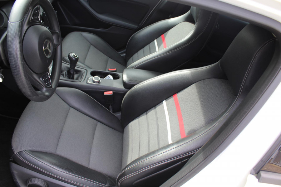 Mercedes-Benz A-Klasse 160 My First Star NAP CAMERA MULTIMEDIA DEALER ONDERHOUDEN