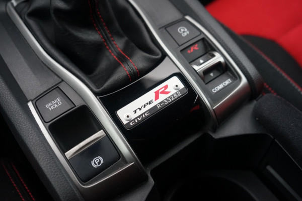 Honda Civic 2.0 i-VTEC Type R GT 320PK Honda Civic 2.0 i-VTEC Type R GT 320PK