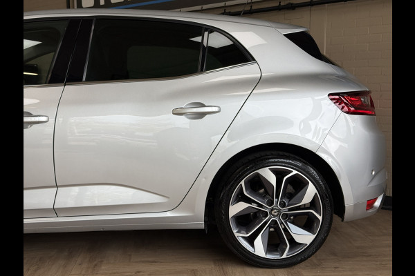 Renault Mégane 1.3 TCe 160TCe GT-Line | Navi | 18 inch | Led | Camera | Stoelverwarming | PDC V+A | Keurig nette en goed onderhouden Megane GT-Line Renault Mégane 1.3 TCe 160TCe GT-Line | Navi | 18 inch | Led | Camera | Stoelverwarming | PDC V+A | Keurig nette en goed onderhouden Megane GT-Line
