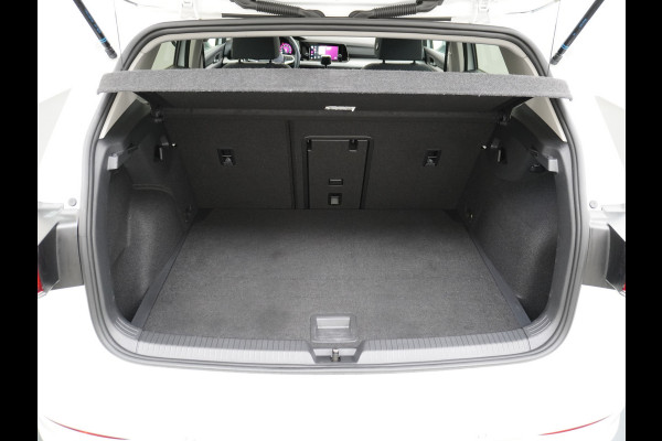 Volkswagen Golf T111PK 5Drs Apple Carplay Android Auto Adap.Cruise Navi* Ecc Pdc Virtual Cockpit Life Led Lmv 17" Privacy Glas Bluetooth Keyless Origineel Nederlandse Auto
