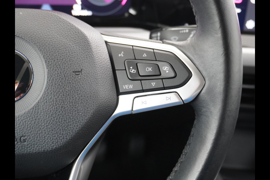 Volkswagen Golf T111PK 5Drs Apple Carplay Android Auto Adap.Cruise Navi* Ecc Pdc Virtual Cockpit Life Led Lmv 17" Privacy Glas Bluetooth Keyless Origineel Nederlandse Auto