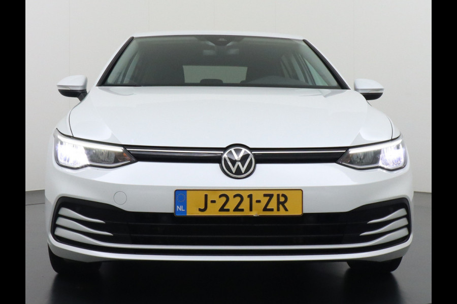 Volkswagen Golf T111PK 5Drs Apple Carplay Android Auto Adap.Cruise Navi* Ecc Pdc Virtual Cockpit Life Led Lmv 17" Privacy Glas Bluetooth Keyless Origineel Nederlandse Auto