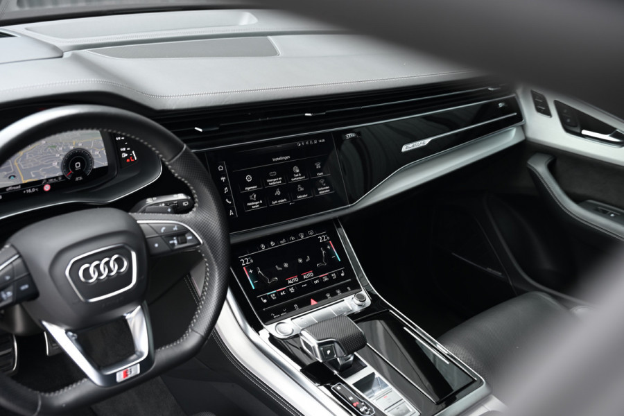 Audi Q8 55 TFSI QUATTRO PRO LINE S | BLACK OPTIC | S-SEATS | B&O ADVANCED | MASSAGE | STANDKACHEL | PANORAMADAK | 360 CAMERA | ALCANTARA Audi Q8 55 TFSI QUATTRO PRO LINE S | BLACK OPTIC | S-SEATS | B&O ADVANCED | MASSAGE | STANDKACHEL | PANORAMADAK | 360 CAMERA | ALCANTARA