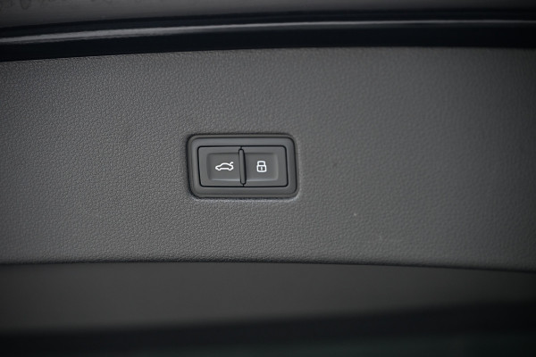 Audi Q8 55 TFSI QUATTRO PRO LINE S | BLACK OPTIC | S-SEATS | B&O ADVANCED | MASSAGE | STANDKACHEL | PANORAMADAK | 360 CAMERA | ALCANTARA Audi Q8 55 TFSI QUATTRO PRO LINE S | BLACK OPTIC | S-SEATS | B&O ADVANCED | MASSAGE | STANDKACHEL | PANORAMADAK | 360 CAMERA | ALCANTARA