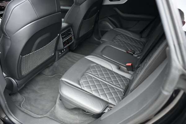 Audi Q8 55 TFSI QUATTRO PRO LINE S | BLACK OPTIC | S-SEATS | B&O ADVANCED | MASSAGE | STANDKACHEL | PANORAMADAK | 360 CAMERA | ALCANTARA Audi Q8 55 TFSI QUATTRO PRO LINE S | BLACK OPTIC | S-SEATS | B&O ADVANCED | MASSAGE | STANDKACHEL | PANORAMADAK | 360 CAMERA | ALCANTARA