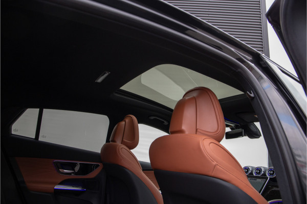 Mercedes-Benz GLC Coupé 300e 4MATIC AMG Premium, Pano, Nightpack, Leder Exclusief, 2024