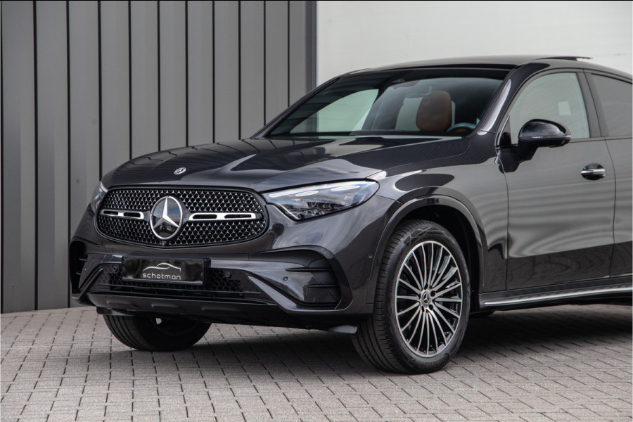 Mercedes-Benz GLC Coupé 300e 4MATIC AMG Premium, Pano, Nightpack, Leder Exclusief, 2024