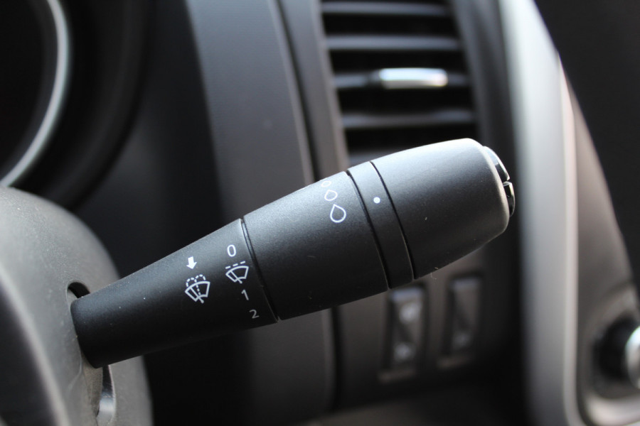 Fiat Talento 2.0 MultiJet L1H1 Basis Multimedia, Cruise Control, Airco, 3zits ,betimmering, erg nette bus