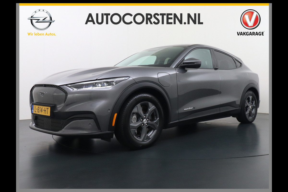 Ford Mustang Mach-E Extended RWD 98kWh 301PK SOH 95.5% Leer Long Range Adaptive Cruise Stop&Go Apple Carplay Android Auto 360°Camera Active B Stoel+Stuurverwarming Ecc Elektr.Achterklep Driver Alert Warning Keyless Origineel Nederlandse Auto €56.476- nieuw, Batterijgarantie 8 jaar of 160.000km vanaf nieuw Ford Mustang Mach-E Extended RWD 98kWh 301PK SOH 95.5% Leer Long Range Adaptive Cruise Stop&Go Apple Carplay Android Auto 360°Camera Active B Stoel+Stuurverwarming Ecc Elektr.Achterklep Driver Alert Warning Keyless Origineel Nederlandse Auto €56.476- nieuw, Batterijgarantie 8 jaar of 160.000km vanaf nieuw