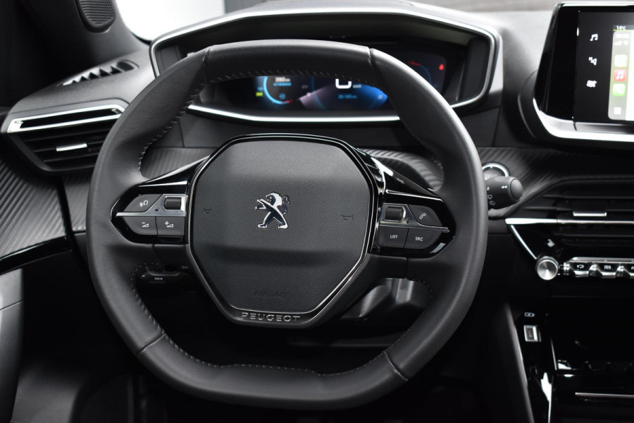 Peugeot 2008 1.2 PureTech 130PK Allure Pack | LED | Camera | Carplay | Stoelverw. | Incl. garantie Peugeot 2008 1.2 PureTech 130PK Allure Pack | LED | Camera | Carplay | Stoelverw. | Incl. garantie
