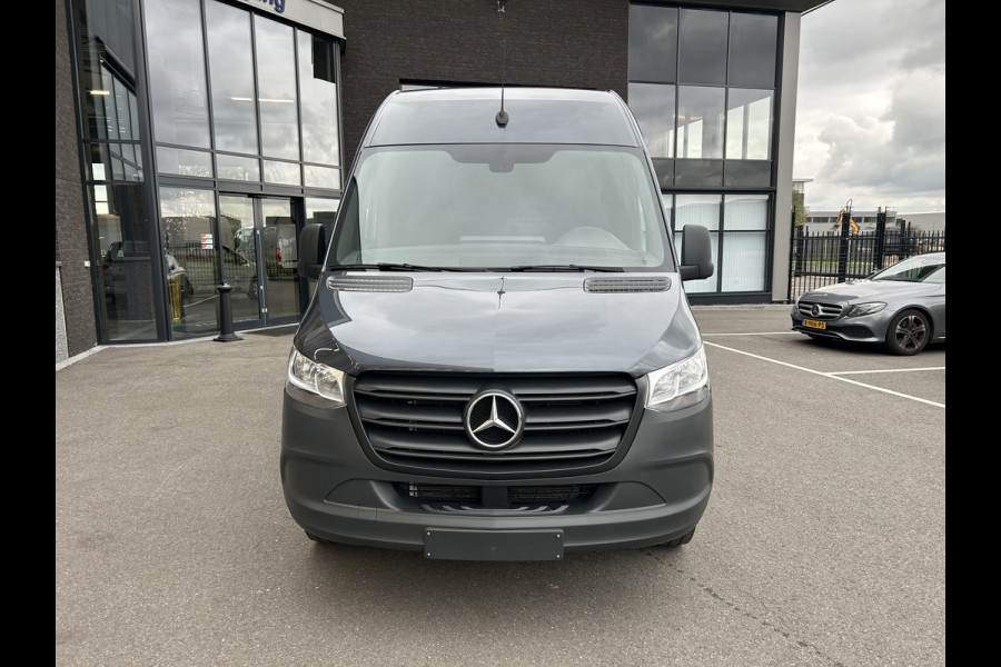 Mercedes-Benz Sprinter 317 CDI L2 H2 MBUX / Camera / Carplay navigatie / Cruise control / Airco Mercedes-Benz Sprinter 317 CDI L2 H2 MBUX / Camera / Carplay navigatie / Cruise control / Airco