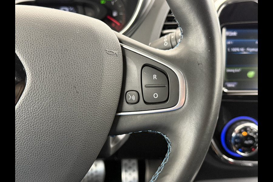 Renault Captur 1.2TCe 119PK Automaat Trekhaak Navi Ecc Camera Cruise Control Pdc Xmod Stoelverwarming Lmv 17" Privacy Glas Bluetooth Keyless Regn-Lichtsensor