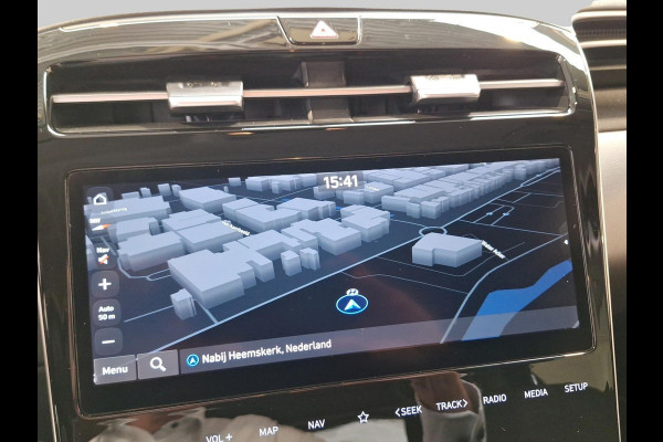 Hyundai Tucson 1.6 T-GDI MHEV Comfort Smart | Navigatie | Camera | Automatische Achterklep Hyundai Tucson 1.6 T-GDI MHEV Comfort Smart | Navigatie | Camera | Automatische Achterklep